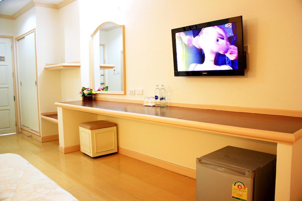 P.A. Ville Hotel Nakhon Sawan Dış mekan fotoğraf