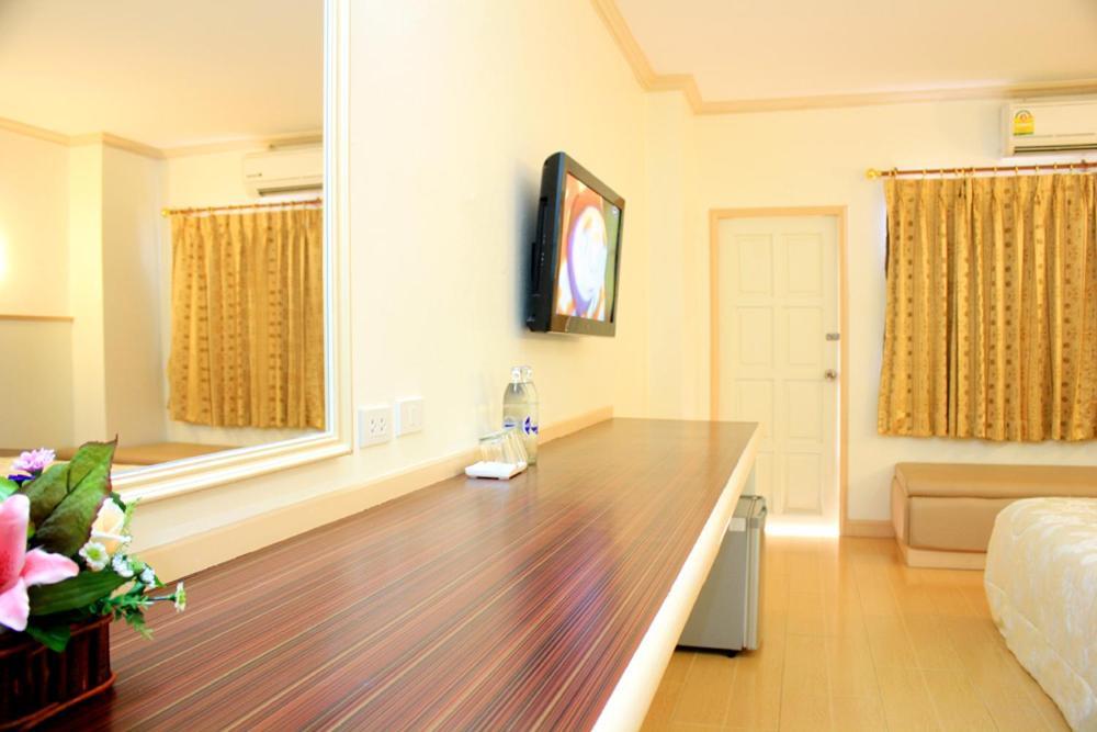P.A. Ville Hotel Nakhon Sawan Dış mekan fotoğraf
